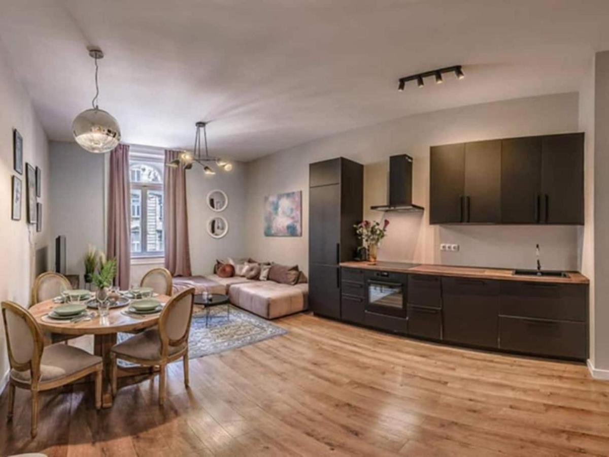 Budapest True Gem Downtown Next To Synagogue And Gozsdu Garden Area エクステリア 写真